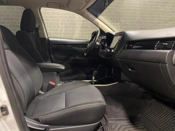 Mitsubishi Outlander III Рестайлинг 3 с пробегом 2020 года, цена 2 270 000 рублей, 147384 км, внедорожник, Автокод Объявления