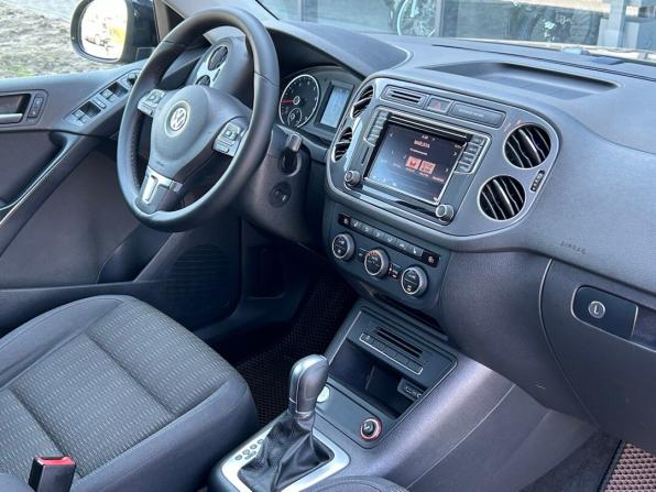 Volkswagen Tiguan I Рестайлинг с пробегом 2016 года, цена 1 480 000 рублей, 219527 км, внедорожник, Автокод Объявления
