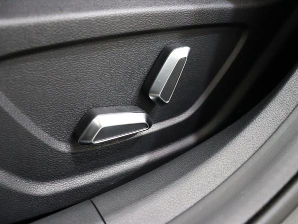 Geely Coolray I с пробегом 2023 года, цена 1 780 000 рублей, 49789 км, внедорожник, Автокод Объявления