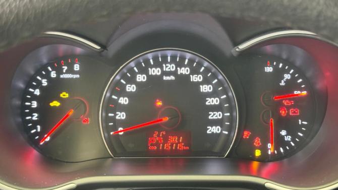 Kia Sorento II Рестайлинг с пробегом 2015 года, цена 1 850 000 рублей, 115085 км, внедорожник, Автокод Объявления
