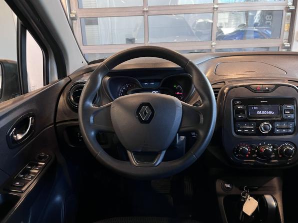 Renault Kaptur I с пробегом 2018 года, цена 1 550 000 рублей, 92641 км, внедорожник, Автокод Объявления