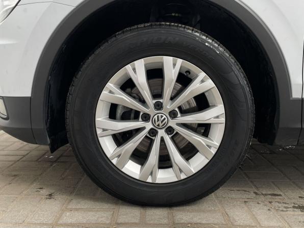 Volkswagen Tiguan II с пробегом 2018 года, цена 2 730 000 рублей, 28147 км, внедорожник, Автокод Объявления