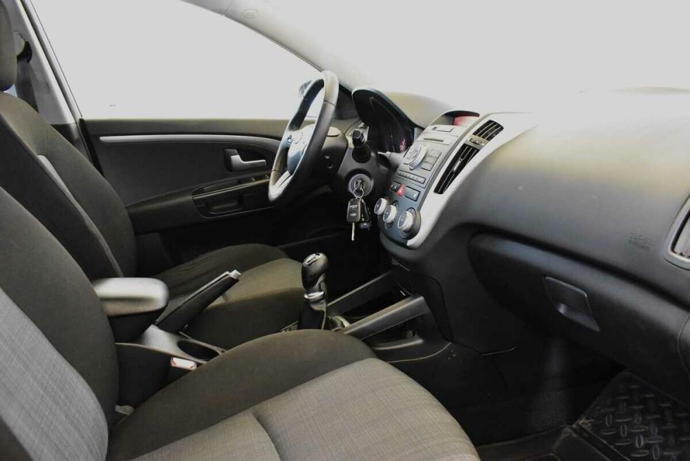 Kia Ceed I Рестайлинг Москва  - изображение 11