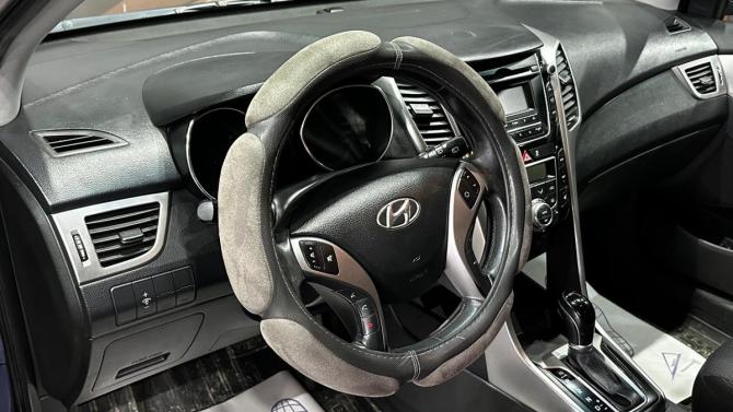 Hyundai i30 II с пробегом 2012 года, цена 1 200 000 рублей, 89240 км, хэтчбек, Автокод Объявления
