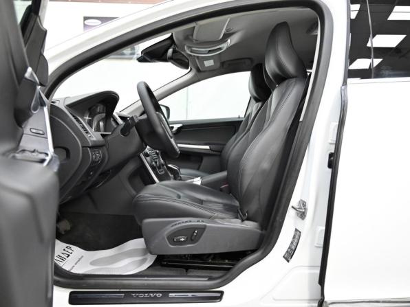 Volvo XC60 I Рестайлинг с пробегом 2014 года, цена 1 419 000 рублей, 127937 км, внедорожник, Автокод Объявления