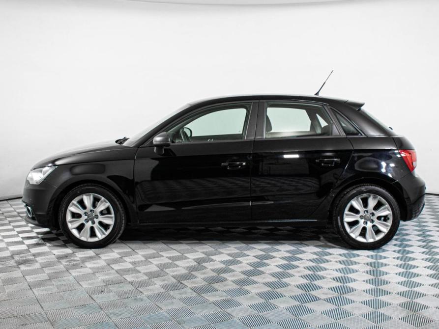 Audi A1 I (8X) Москва  - изображение 8
