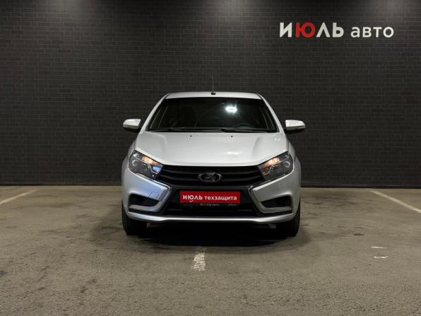 Lada (ВАЗ) Vesta I с пробегом 2021 года, цена 1 049 000 рублей, 45233 км, седан, Автокод Объявления