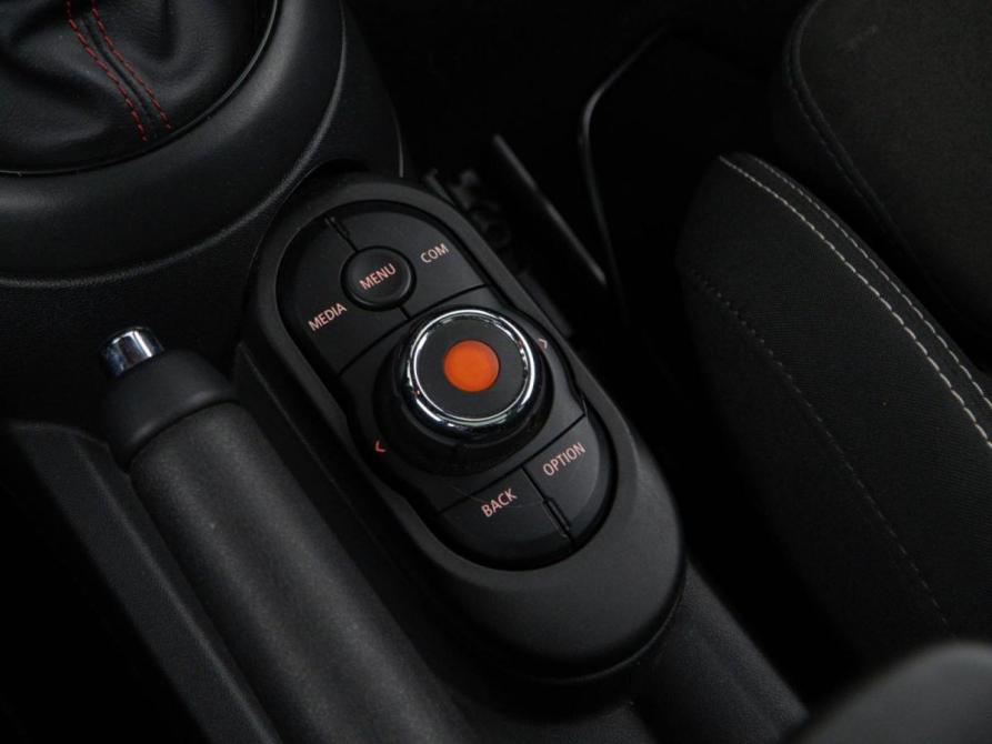 Mini Hatch III (F55/F56) Рестайлинг Москва  - изображение 17