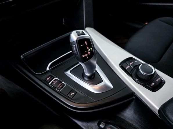 BMW 3 серии VI (F3x) Рестайлинг с пробегом 2015 года, цена 1 630 000 рублей, 224380 км, седан, Автокод Объявления