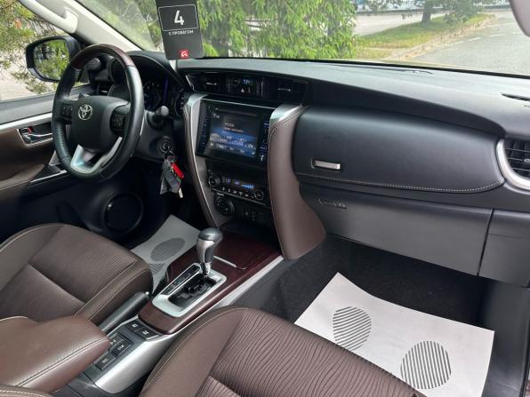 Toyota Fortuner II с пробегом 2017 года, цена 3 849 000 рублей, 59471 км, внедорожник, Автокод Объявления