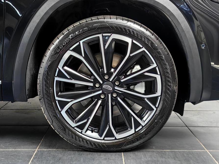 Geely Monjaro I Рестайлинг 2 Москва  - изображение 28