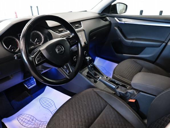 Skoda Octavia III (A7) Рестайлинг с пробегом 2018 года, цена 1 420 000 рублей, 186134 км, лифтбек, Автокод Объявления