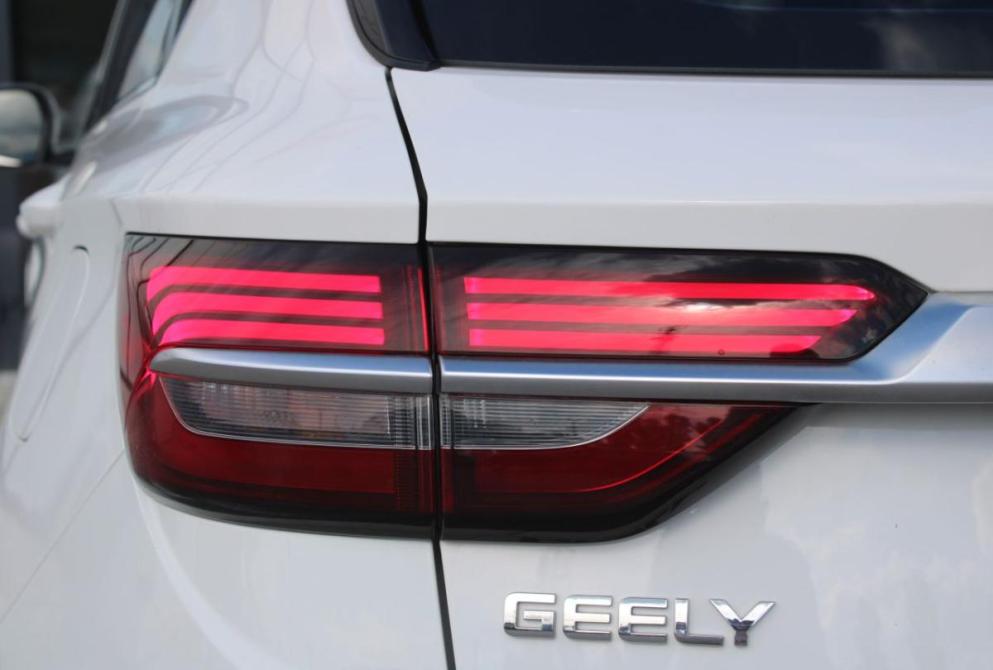 Geely Coolray I Саратов  - изображение 14