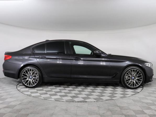 BMW 5 серии VII (G30/G31/G38) с пробегом 2019 года, цена 2 750 000 рублей, 263504 км, седан, Автокод Объявления