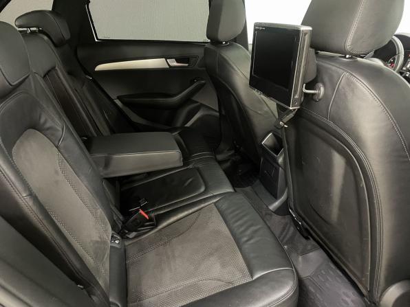 Audi Q5 I (8R) с пробегом 2010 года, цена 1 350 000 рублей, 189043 км, внедорожник, Автокод Объявления