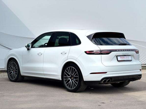 Porsche Cayenne III с пробегом 2018 года, цена 6 489 000 рублей, 98990 км, внедорожник, Автокод Объявления