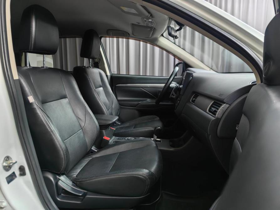 Mitsubishi Outlander III Москва  - изображение 8