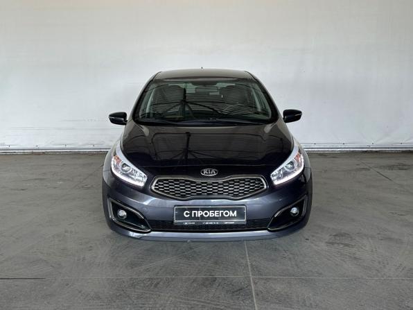 Kia Ceed II Рестайлинг с пробегом 2017 года, цена 1 425 000 рублей, 118818 км, хэтчбек, Автокод Объявления
