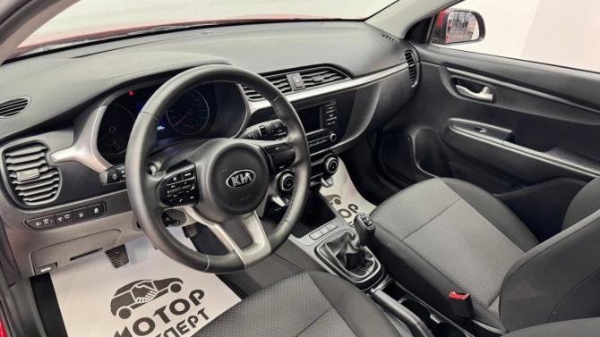Kia Rio IV Рестайлинг с пробегом 2021 года, цена 1 860 000 рублей, 6263 км, хэтчбек, Автокод Объявления