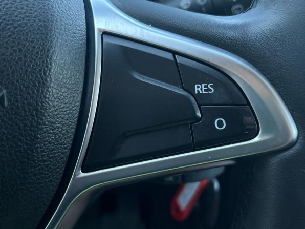 Renault Duster I Рестайлинг с пробегом 2019 года, цена 1 390 000 рублей, 102620 км, внедорожник, Автокод Объявления