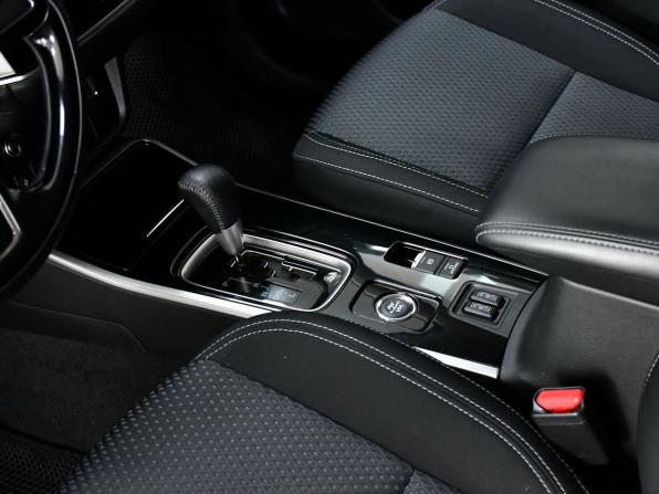 Mitsubishi Outlander III Рестайлинг 3 с пробегом 2022 года, цена 2 970 000 рублей, 54576 км, внедорожник, Автокод Объявления
