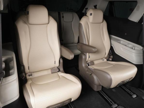 Kia Carnival IV с пробегом 2020 года, цена 3 699 000 рублей, 45046 км, минивэн, Автокод Объявления