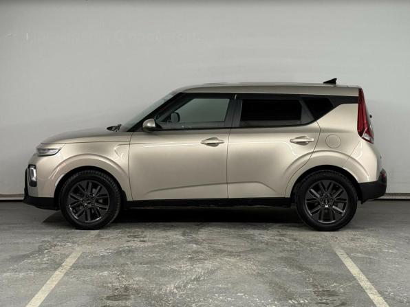 Kia Soul III с пробегом 2021 года, цена 2 050 000 рублей, 63159 км, хэтчбек, Автокод Объявления