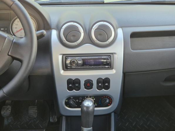 Renault Logan I Рестайлинг с пробегом 2010 года, цена 490 000 рублей, 90000 км, седан, Автокод Объявления