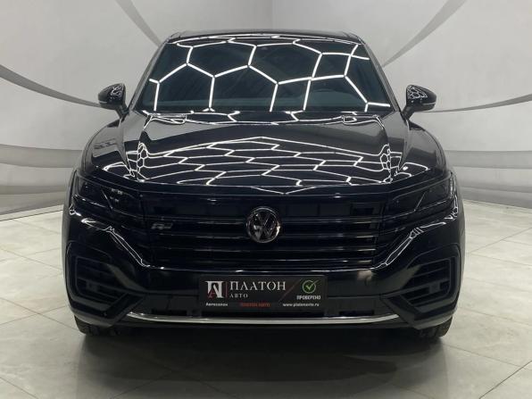 Volkswagen Touareg III с пробегом 2019 года, цена 4 850 000 рублей, 152000 км, внедорожник, Автокод Объявления