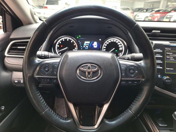 Toyota Camry VIII (XV70) с пробегом 2019 года, цена 2 745 000 рублей, 110146 км, седан, Автокод Объявления