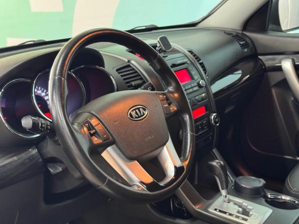 Kia Sorento II с пробегом 2010 года, цена 1 350 000 рублей, 178150 км, внедорожник, Автокод Объявления