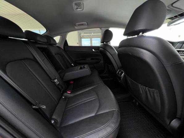 Kia Optima IV Рестайлинг с пробегом 2018 года, цена 2 090 000 рублей, 148811 км, седан, Автокод Объявления