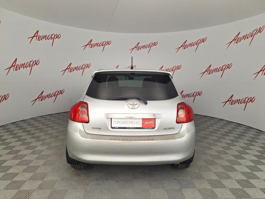 Toyota Auris I Псков  - изображение 4