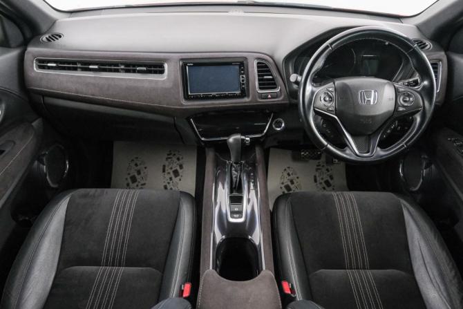 Honda Vezel I с пробегом 2018 года, цена 1 699 000 рублей, 98000 км, внедорожник, Автокод Объявления