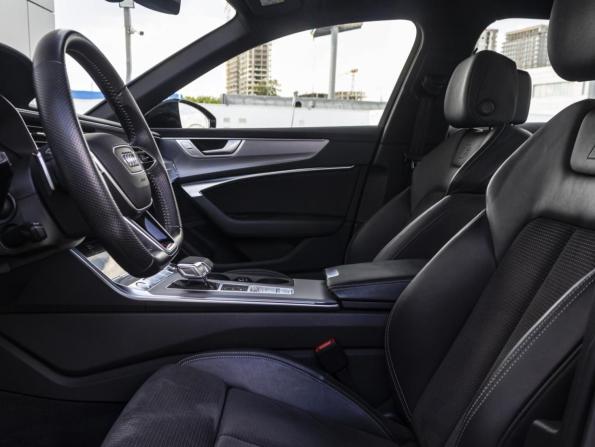 Audi A6 V (C8) с пробегом 2019 года, цена 4 398 000 рублей, 53674 км, седан, Автокод Объявления