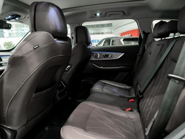 Chery Tiggo 8 Pro Max I Рестайлинг с пробегом 2023 года, цена 2 725 000 рублей, 30465 км, внедорожник, Автокод Объявления