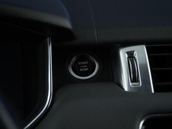 Land Rover Range Rover Sport II с пробегом 2015 года, цена 3 199 785 рублей, 142562 км, внедорожник, Автокод Объявления
