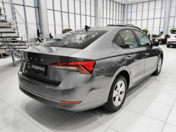 Skoda Octavia IV (A8) с пробегом 2021 года, цена 1 830 000 рублей, 175616 км, лифтбек, Автокод Объявления