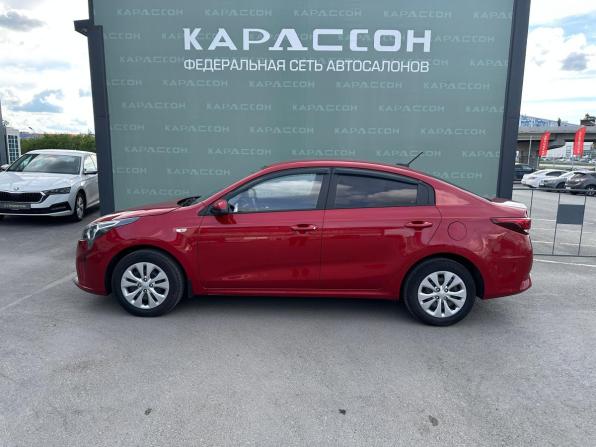Kia Rio IV Рестайлинг с пробегом 2021 года, цена 1 719 000 рублей, 71757 км, седан, Автокод Объявления