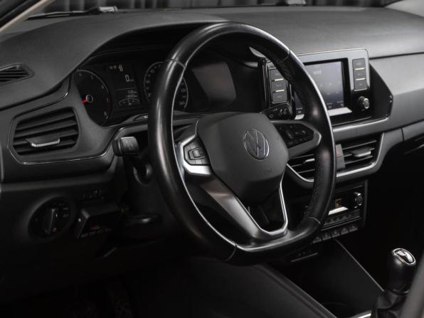 Volkswagen Polo V Рестайлинг с пробегом 2020 года, цена 1 365 000 рублей, 118303 км, седан, Автокод Объявления