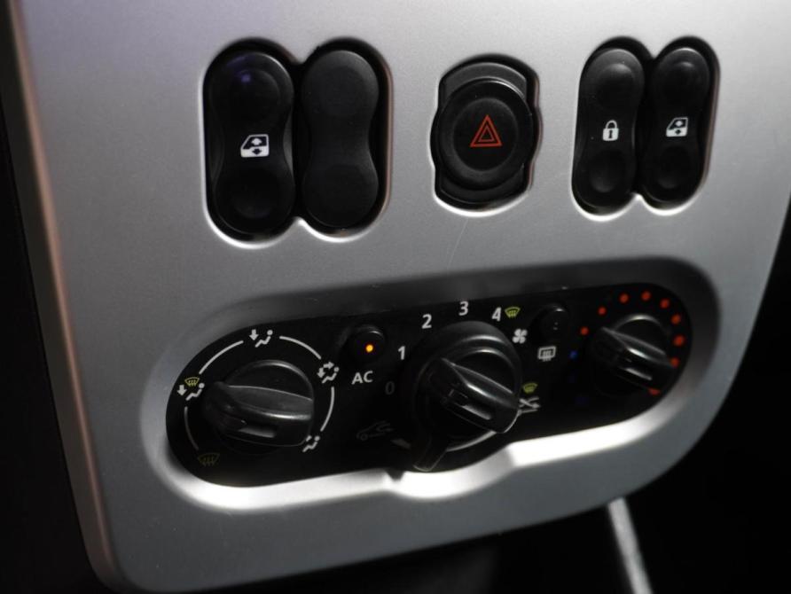 Renault Sandero I Воронеж  - изображение 15