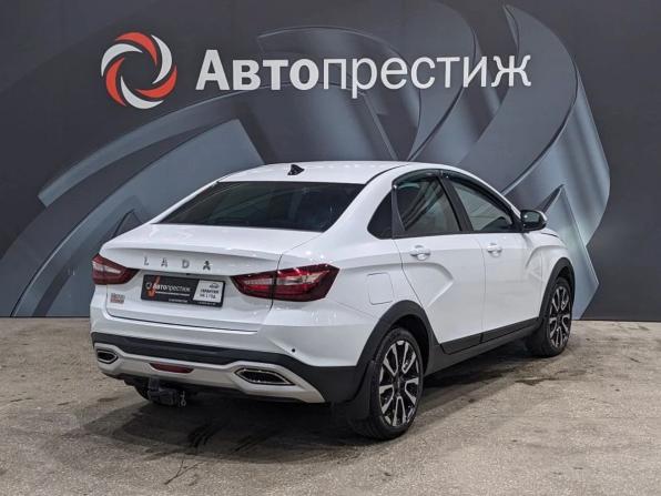 Lada (ВАЗ) Vesta I Рестайлинг (NG) с пробегом 2023 года, цена 1 335 000 рублей, 60357 км, седан, Автокод Объявления