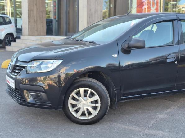 Renault Logan II Рестайлинг с пробегом 2019 года, цена 719 000 рублей, 172938 км, седан, Автокод Объявления