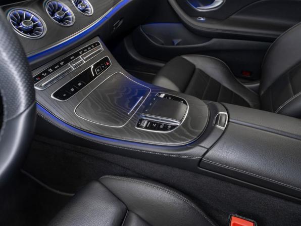 Mercedes-Benz E-Класс V (W213 S213 C238) Рестайлинг с пробегом 2021 года, цена 6 050 000 рублей, 48683 км, купе, Автокод Объявления