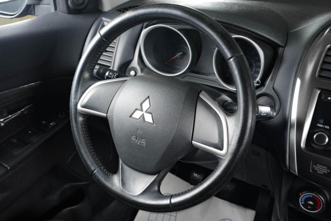 Mitsubishi ASX I с пробегом 2013 года, цена 1 099 000 рублей, 125650 км, внедорожник, Автокод Объявления