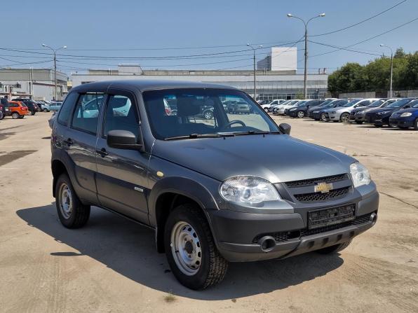 Chevrolet Niva I Рестайлинг с пробегом 2016 года, цена 479 000 рублей, 233593 км, внедорожник, Автокод Объявления