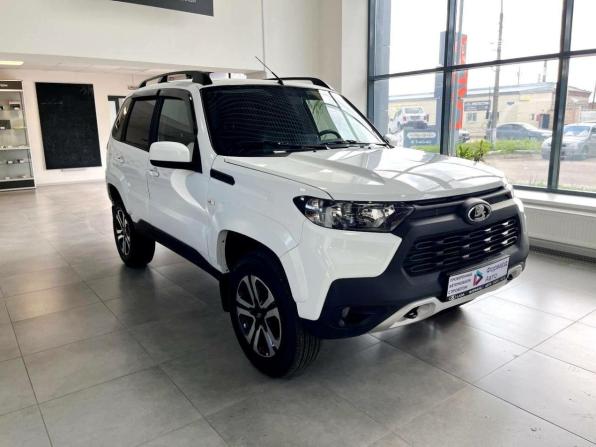 Lada (ВАЗ) Niva Travel I с пробегом 2025 года, цена 1 330 000 рублей, 3628 км, внедорожник, Автокод Объявления