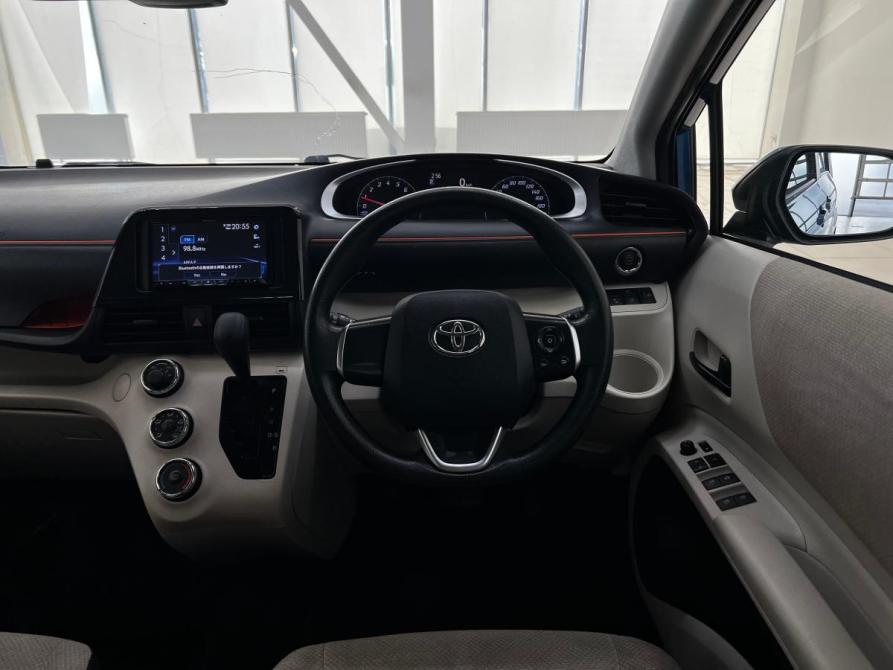 Toyota Sienta II Волгоград  - изображение 17