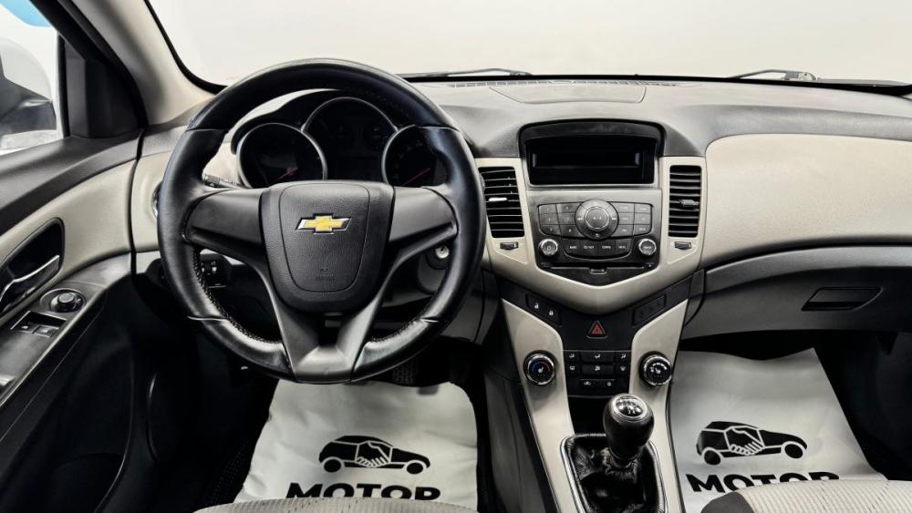Chevrolet Cruze I Киров  - изображение 8