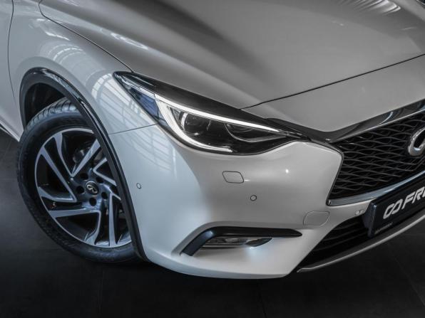 Infiniti Q30 с пробегом 2017 года, цена 3 200 000 рублей, 37090 км, хэтчбек, Автокод Объявления